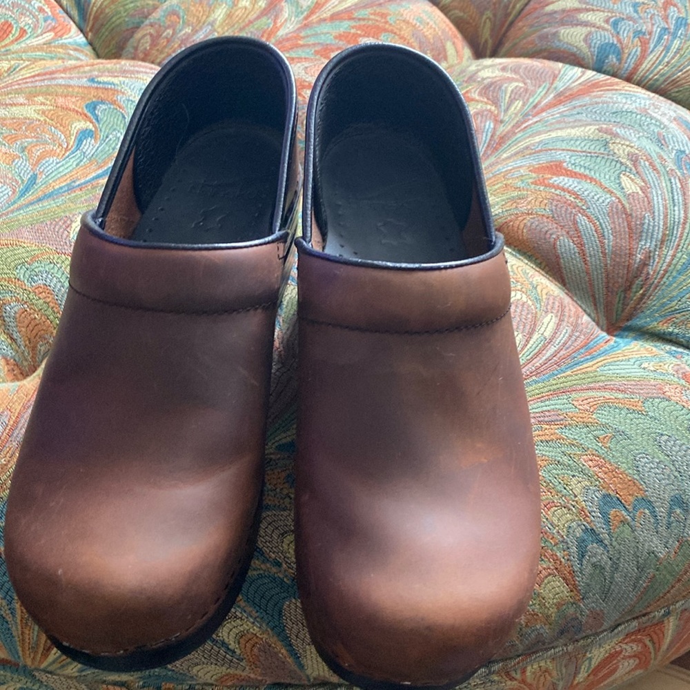 Dansko Brown Leather Professional Clogs Slip On Shoes EUR 38 Size 7.5 - 8